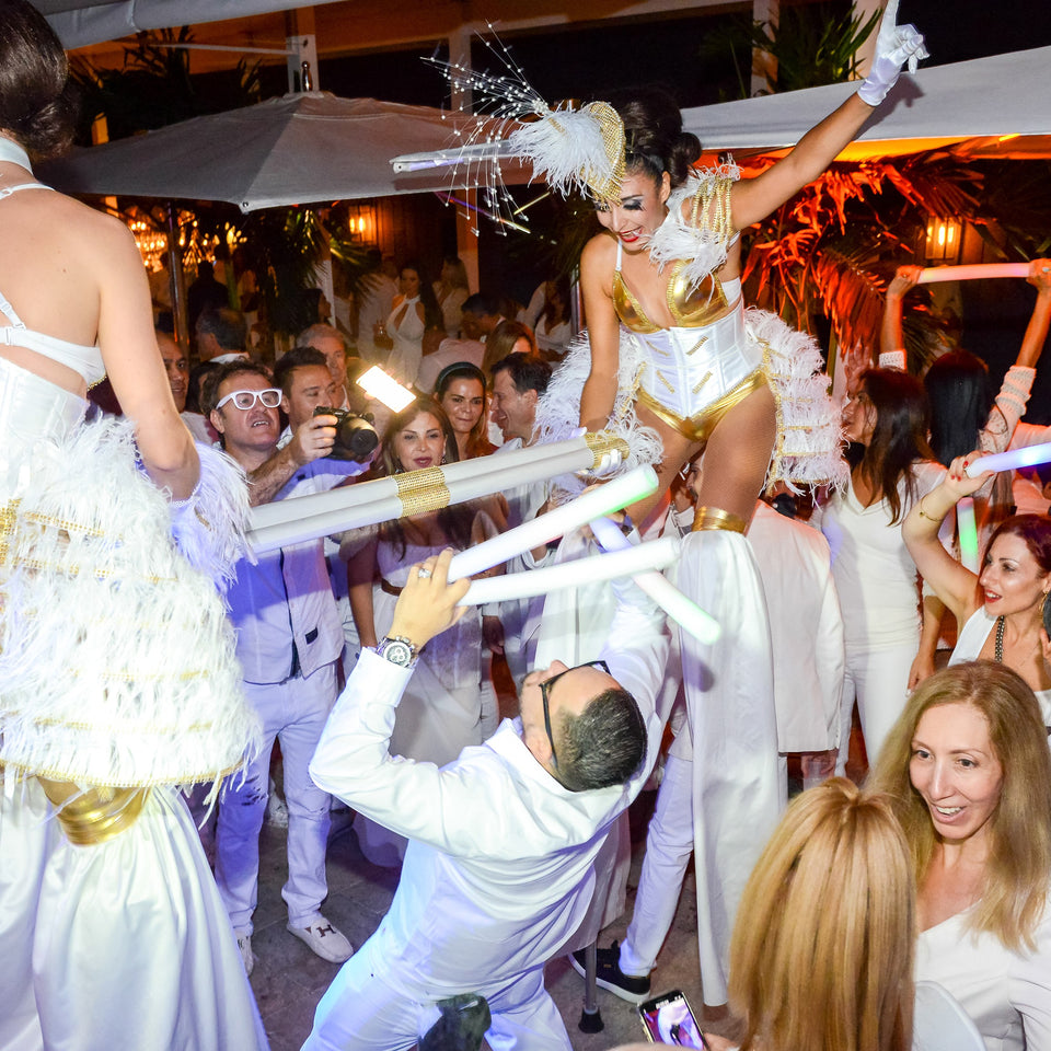 La Nuit Blanche White Party by French & Famous